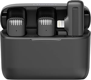[Somente para iPhone iPad até 14 ] ULANZI Microfone Lavalier sem fio J12 para iPhone iPad, microfone 2 em 1 Plug-Play com capa de carregamento para telefone, gravação de vídeo